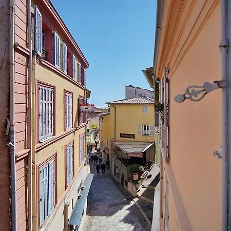 Immogroom - Cosy - City Center - Ac Apartment *